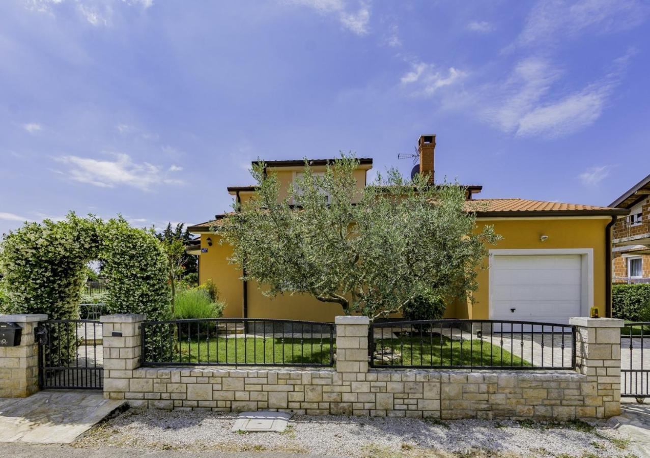 Bozica House With Apartment Umag Exterior photo